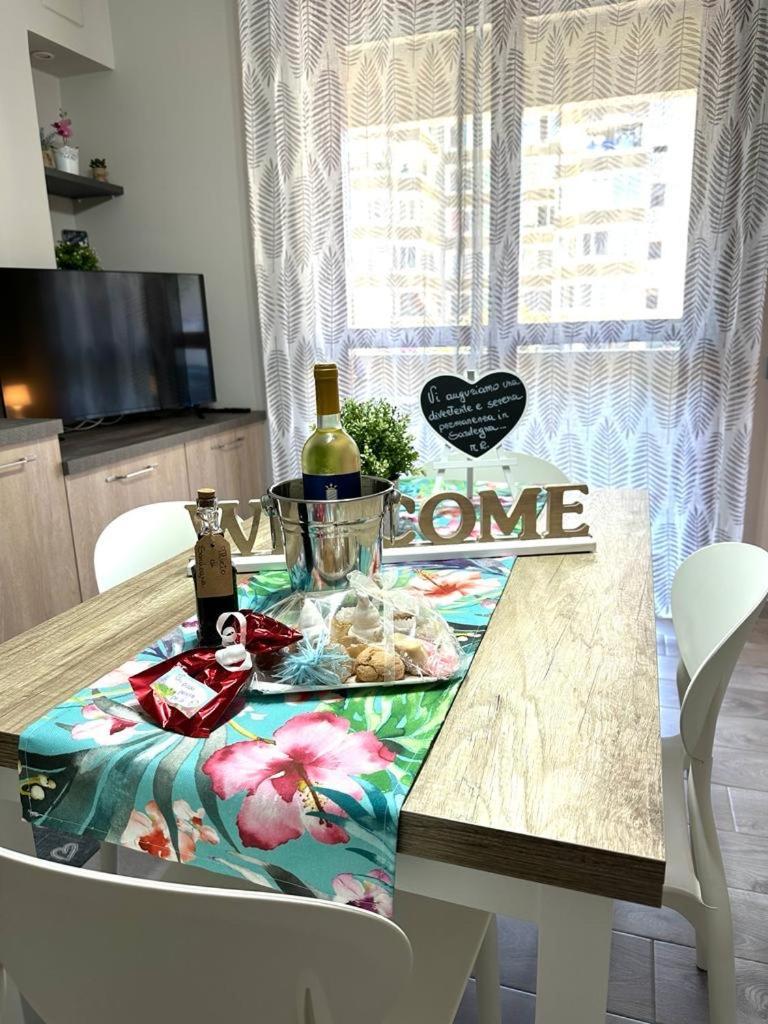 Casa Vacanze “Dolce Sosta” 夸尔图-圣埃莱娜 外观 照片